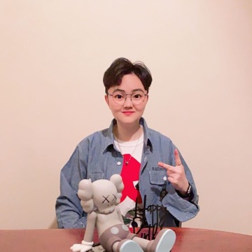 Shiyi Yang